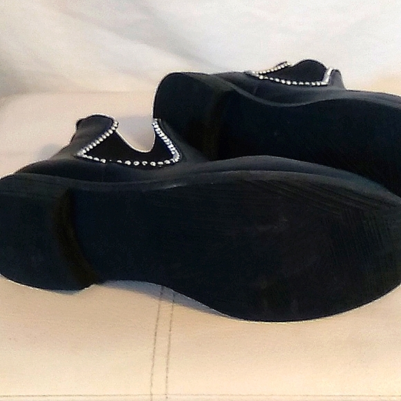 Women's gently worn size 39 black booties with gold studs - Picture 2 of 3